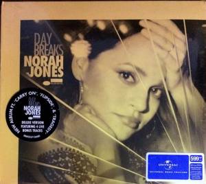 Jones, Norah - Day Breaks - deluxe